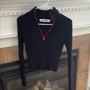 DKNY Sport Black Ribbed cropped Sweater with Red Zipper